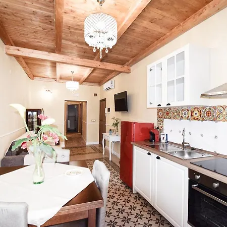 Luxury Apartment Via Genova Palermo Exterior foto